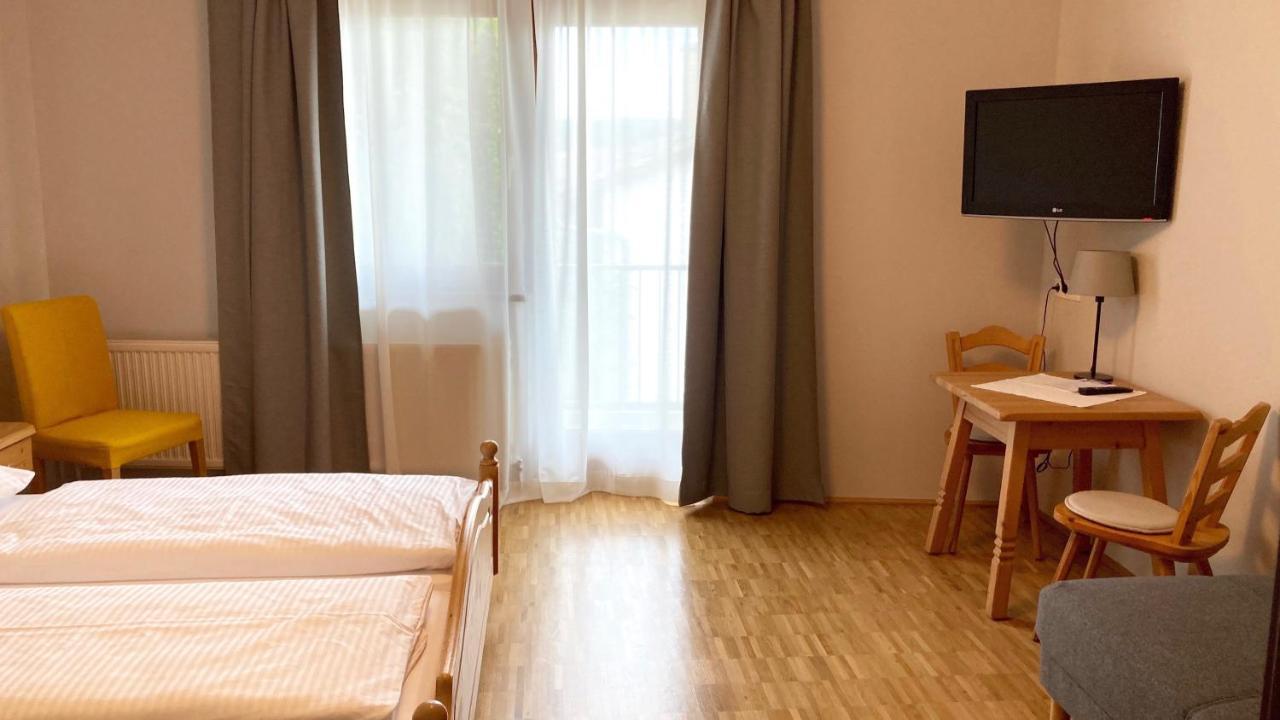 Zoechbauer Gaestehaus - Hotel Garni Kapelln Exteriör bild